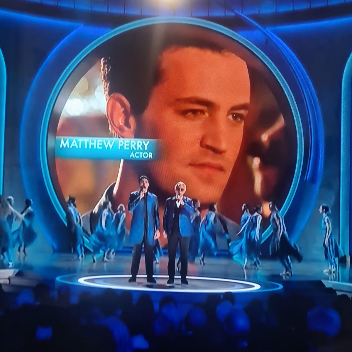 The Oscars tribute to Matthew Perry last night.