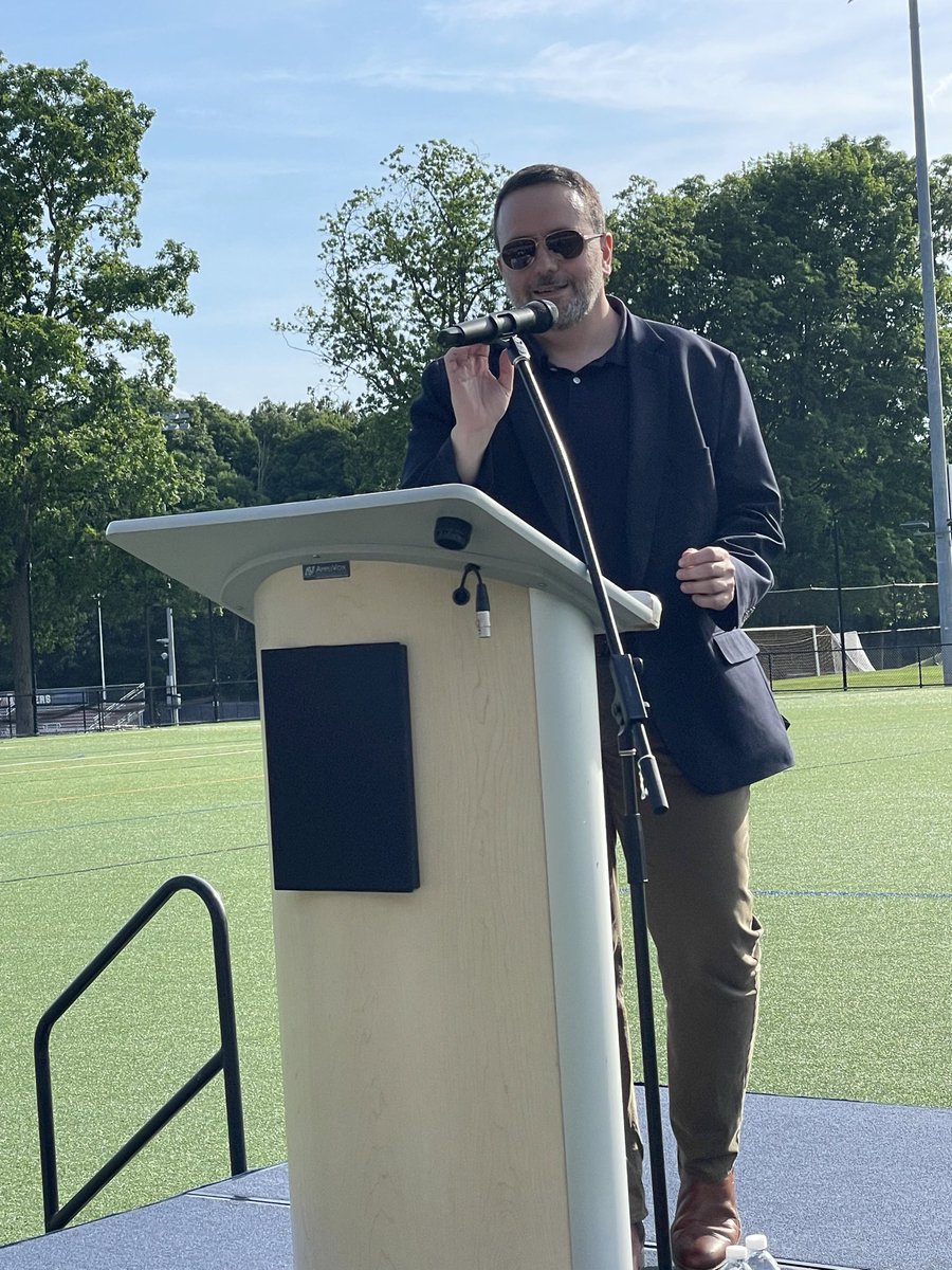 Christine Trodden Ackerman tweet media