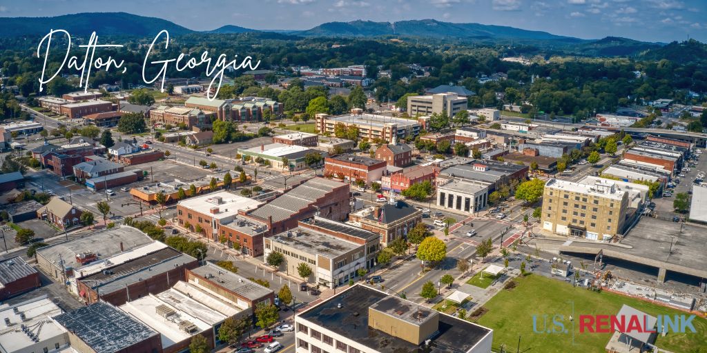 Just outside Chattanooga, TN! 🚗💨 Dalton, Georgia is filled with our southern hospitality and an exciting mix of tradition and modern flair. #nephcareers

🌳 Work/Life Balance
🌳 Call 1:4 w/ APP support
🌳 Opportunity to teach
🌳 Supports H1B or J1 visa
🌳 DM @louiseNBLU