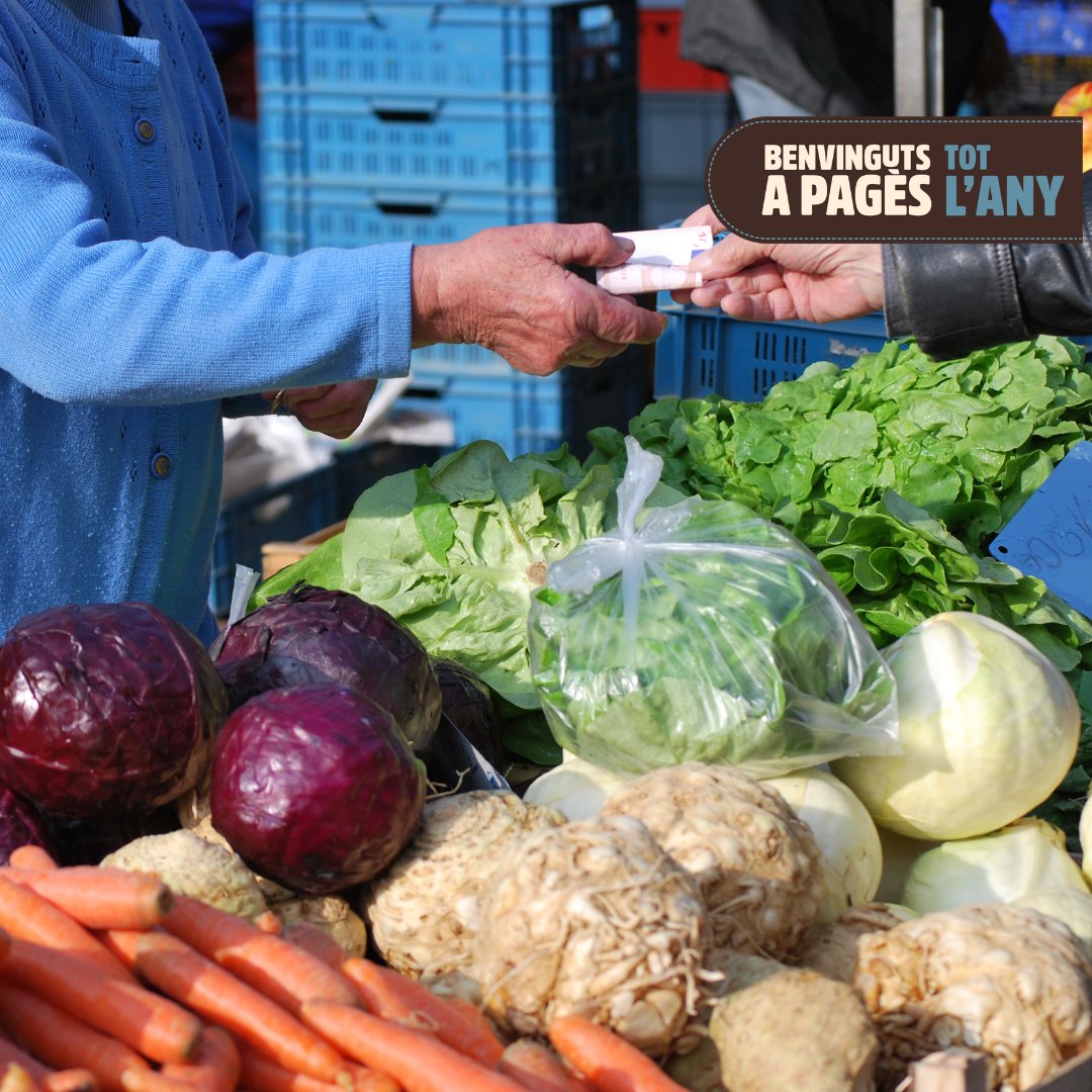 Coneixes els beneficis de comprar producte de proximitat? 🤔 Cuides la pagesia i la teva salut, els productes són més frescos i nutritius, promous l'economia del territori i afavoreixes un preu just pels productors. ♻ Bo per a tu i millor per tothom. 🙌