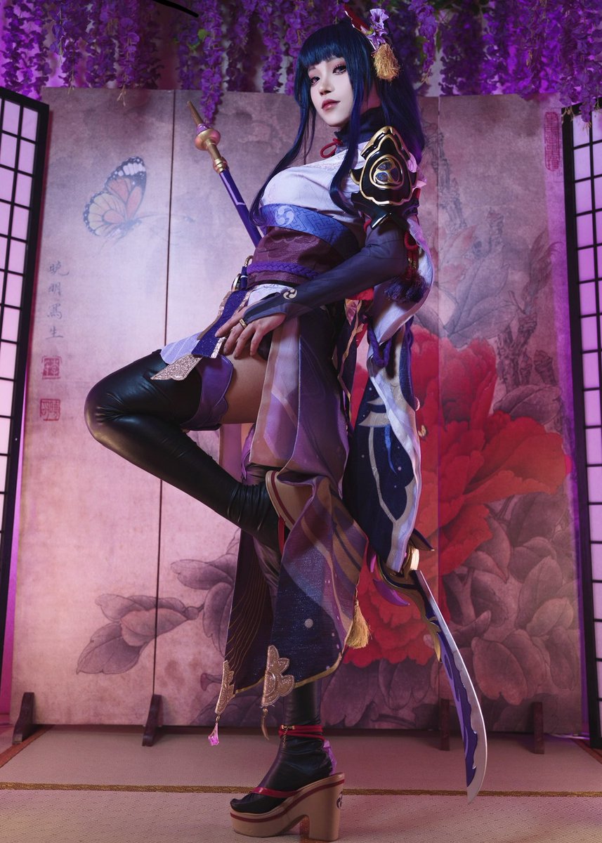 fieopapa's tweet photo. Raiden Shogun Cosplay

IG@_Fieopapa
Facebook@Fieopapa Cosplay
#mihoyo #GenshinImapct #Genshinfanart #genshincosplay #cosplayer #RaidenShogun https://t.co/lDIJ4DVXqL