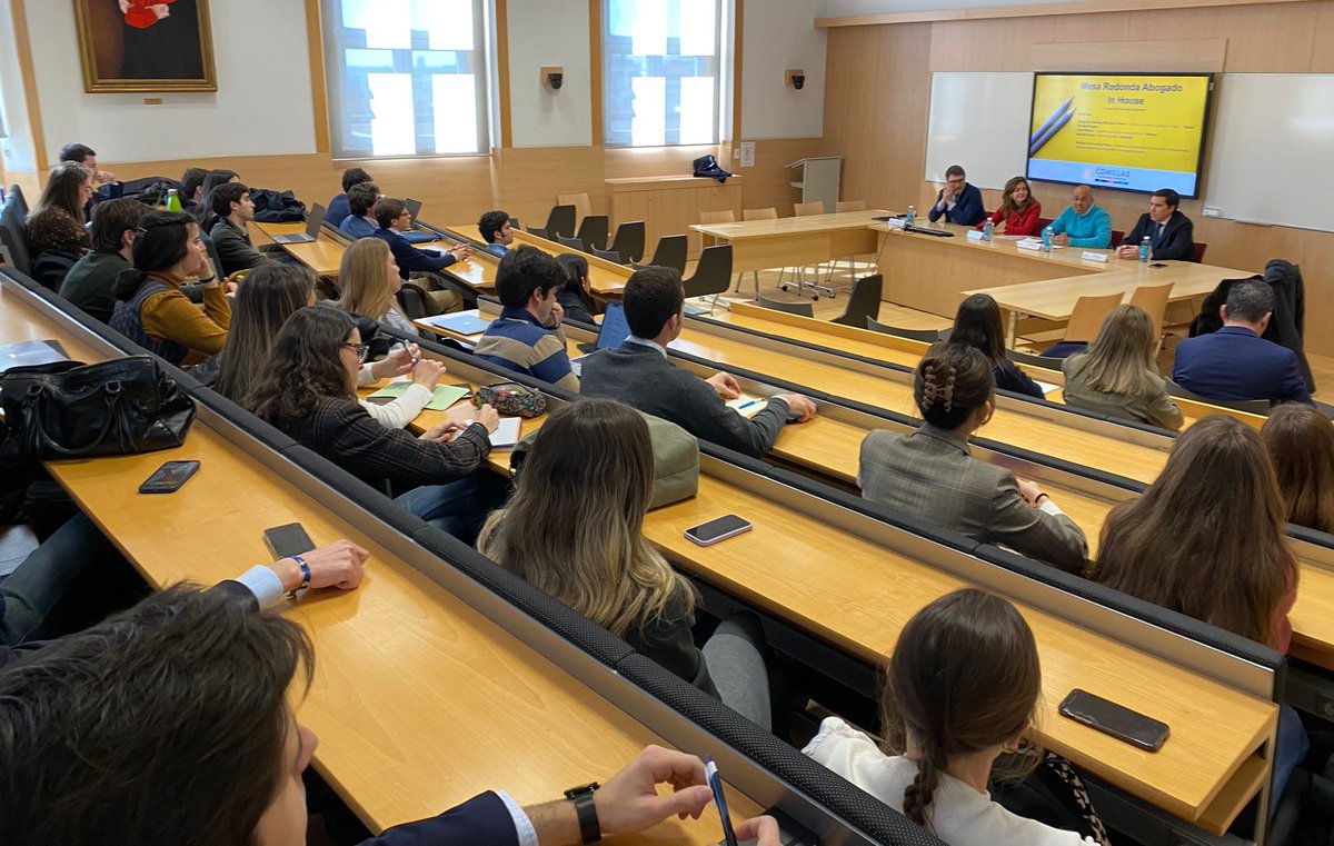 Comillas_OPE's tweet photo. El pasado miércoles organizamos la Mesa Redonda Abogado In House, con el objetivo abordar los matices entre el desarrollo de la carrera profesional en una Firma y en una Asesoría Jurídica de Empresa.

Agradecer la participación de Margarita Madrigal, 
Gerardo Codes y Carlos Menor https://t.co/NrbE5IE7IA