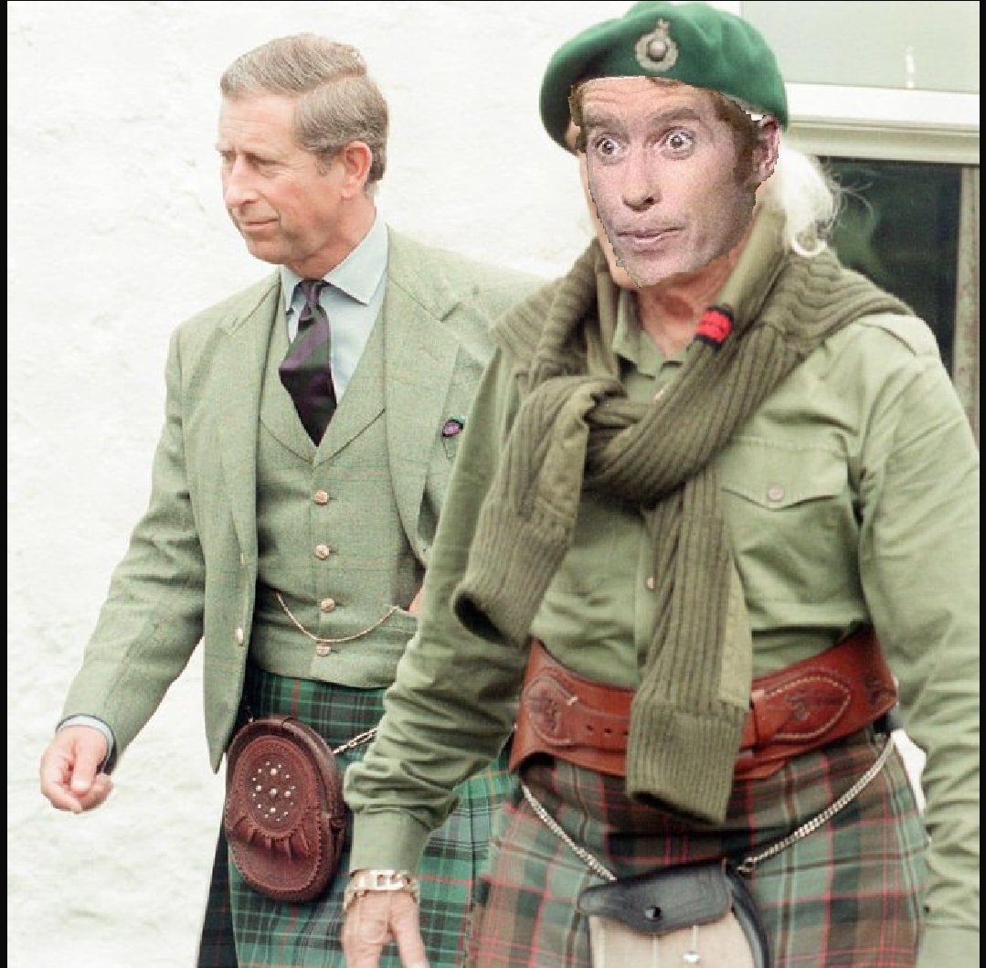 @KensingtonRoyal Fixed it for you

Big Charlie defo meeting Frank Spencer.....

#RoyalPhotoshop