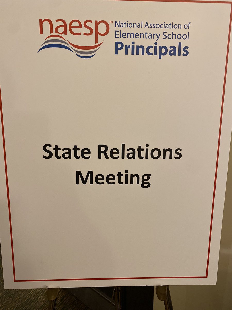 Great starting the day with State Executive Directors from across the country! Everyone in this room supporting Principals! @NAESP @MSAA_33 @McPrincipalRES @HollyBlairMPA @tepsamark @vtprincipals @KarenBingert @efranksnaesp @PaulLiabenow @PAPRINCIPALS #PrincipalsAdvocate