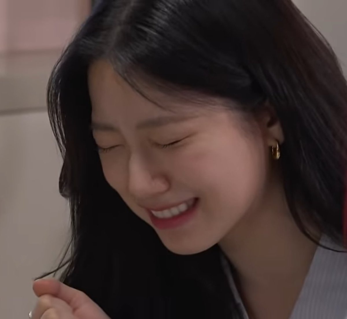 So cute 
#LE_SSERAFIM #KAZUHA <a href="/le_sserafim/">LE SSERAFIM</a> <a href="/le_sserafim_jp/">LE SSERAFIM JP</a>