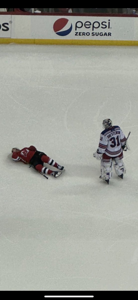 |Panarin Stan| |Masyn Winn Stan) tweet media