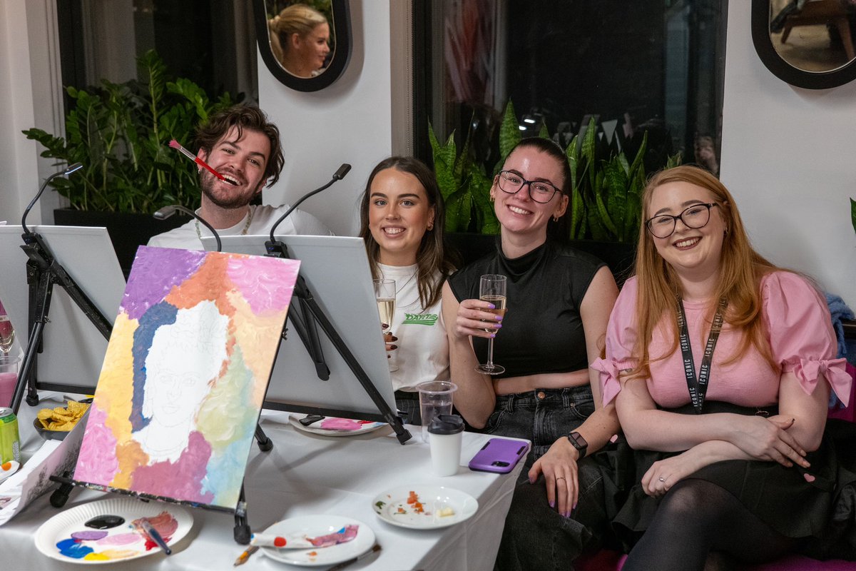 Iconic Offices tweet media