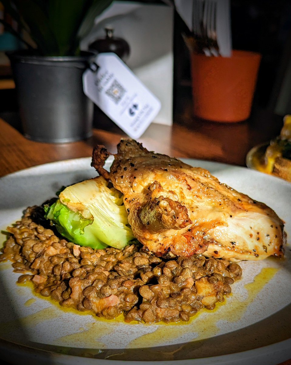 Happy Monday 🤗

Looking good and tasting amazing 😋 

Pop in and try our #yummy Chicken Supreme 😀

#JustDialThings #DialArchPub #foodie #chickensupreme #mainmenu #monday #mondaymotivation #lunch #youngschefs #youngspubs #mouthwatering #woolwich #londonpub #publife
