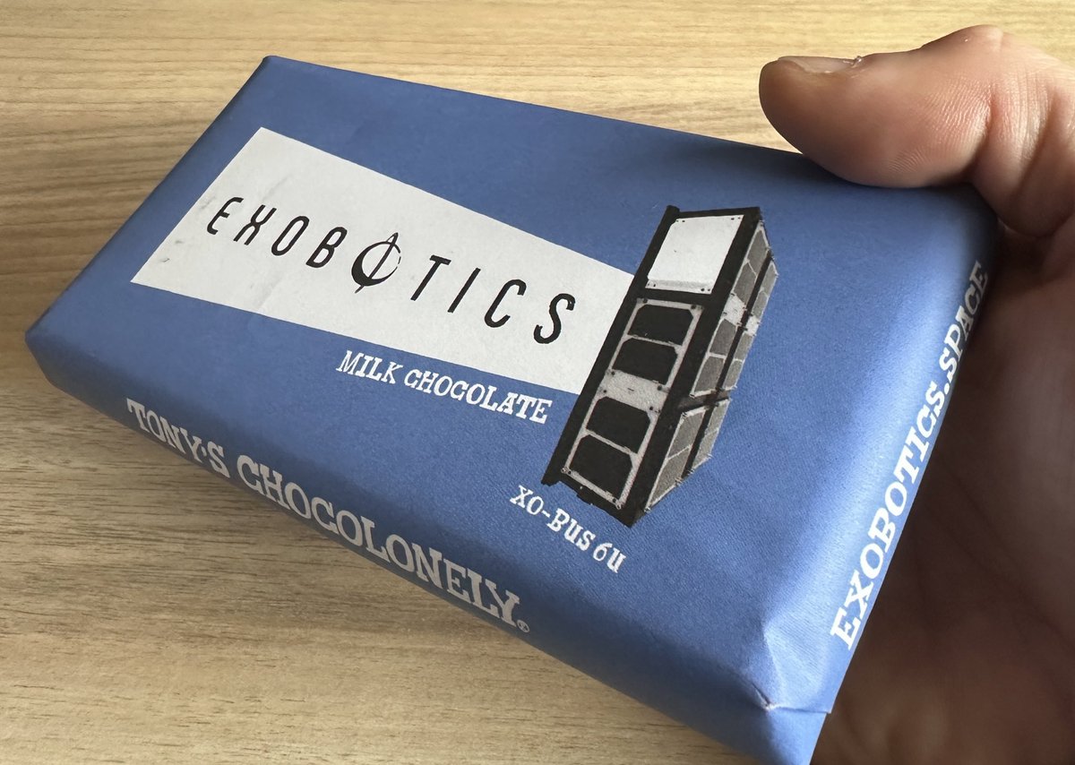 Achievement unlocked 😊🚀🍫

Thank you <a href="/ExoboticsUK/">Exobotics UK</a>! #SpaceCommExpo2024