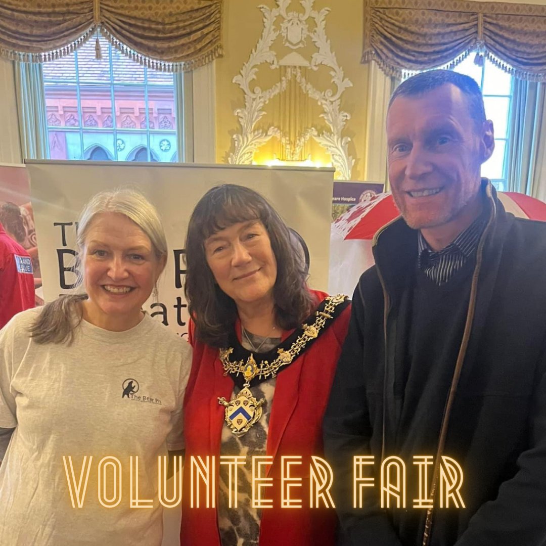 Last week, we attended the Town Hall Volunteer Fair and spoke to people who are interested in getting involved in amateur theatre. Those volunteers working on our current production are getting a sneak-peek of Colder Then Here tonight at the Dress... ticketsource.co.uk/bear-pit-theat…