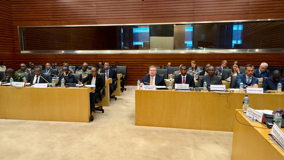 AUC_PAPS's tweet photo. #HappeningNow: First strategic Reflection on the Implementation of the Cessation of Hostilities Agreement (#COHA) in #Ethiopia, to undertake strategic reflection &amp; support critical aspects of the 🇪🇹 Peace Process, such as humanitarian support, DDR, rehabilitation &amp; reconstruction https://t.co/bV6WRj3kay