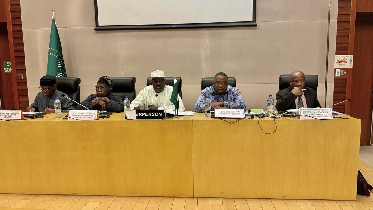 AUC_PAPS's tweet photo. #HappeningNow: First strategic Reflection on the Implementation of the Cessation of Hostilities Agreement (#COHA) in #Ethiopia, to undertake strategic reflection &amp; support critical aspects of the 🇪🇹 Peace Process, such as humanitarian support, DDR, rehabilitation &amp; reconstruction https://t.co/bV6WRj3kay