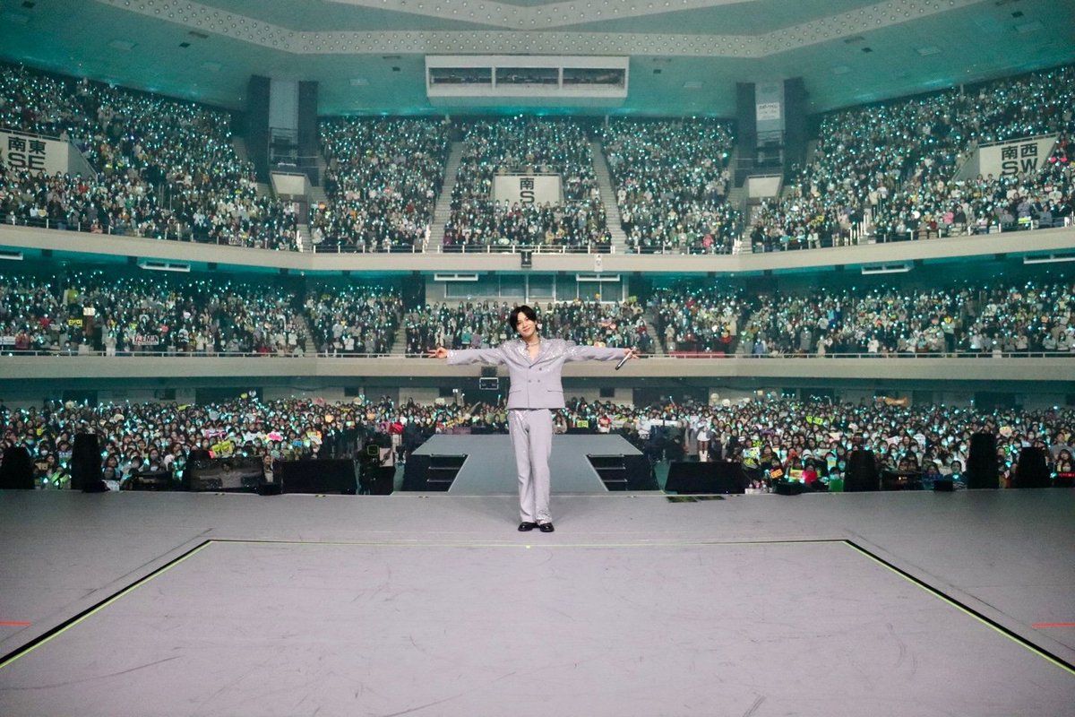 xoalsoc's tweet photo. I have finished my 2nd budokan concert for 3 days! It's very amazing show to met fans who're always support me as either taemin or SHINee's Taemin🩵

The photo of day 3? Not detected😒 https://t.co/UjJI7T4j77