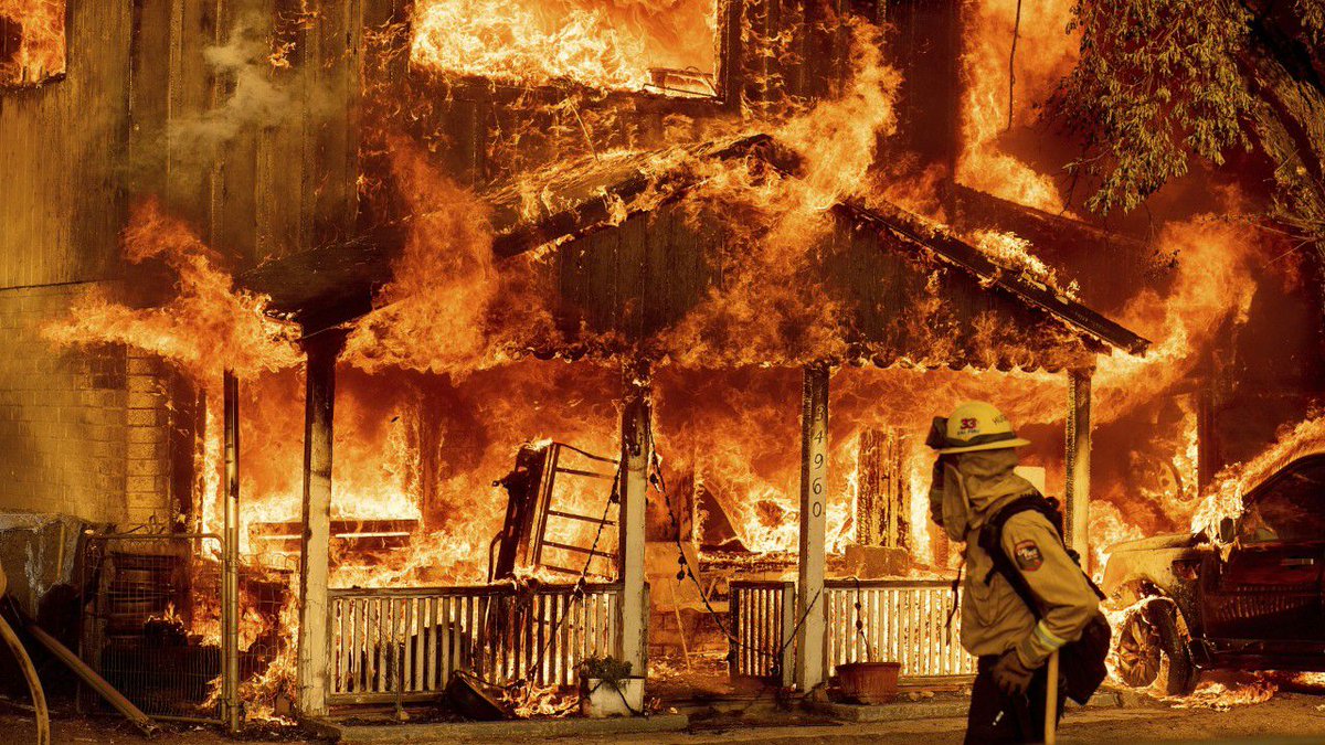 PeterBosshard's tweet photo. 👿 How the @BeazleyGroup profits twice from fueling the climate crisis: first by insuring fossil fuel expansion, and then by offering people whose homes become uninsurable extra expensive specialty cover. The worst of the worst! 👿 https://t.co/eaeYyBTmc3 https://t.co/Ajk91iX6J3