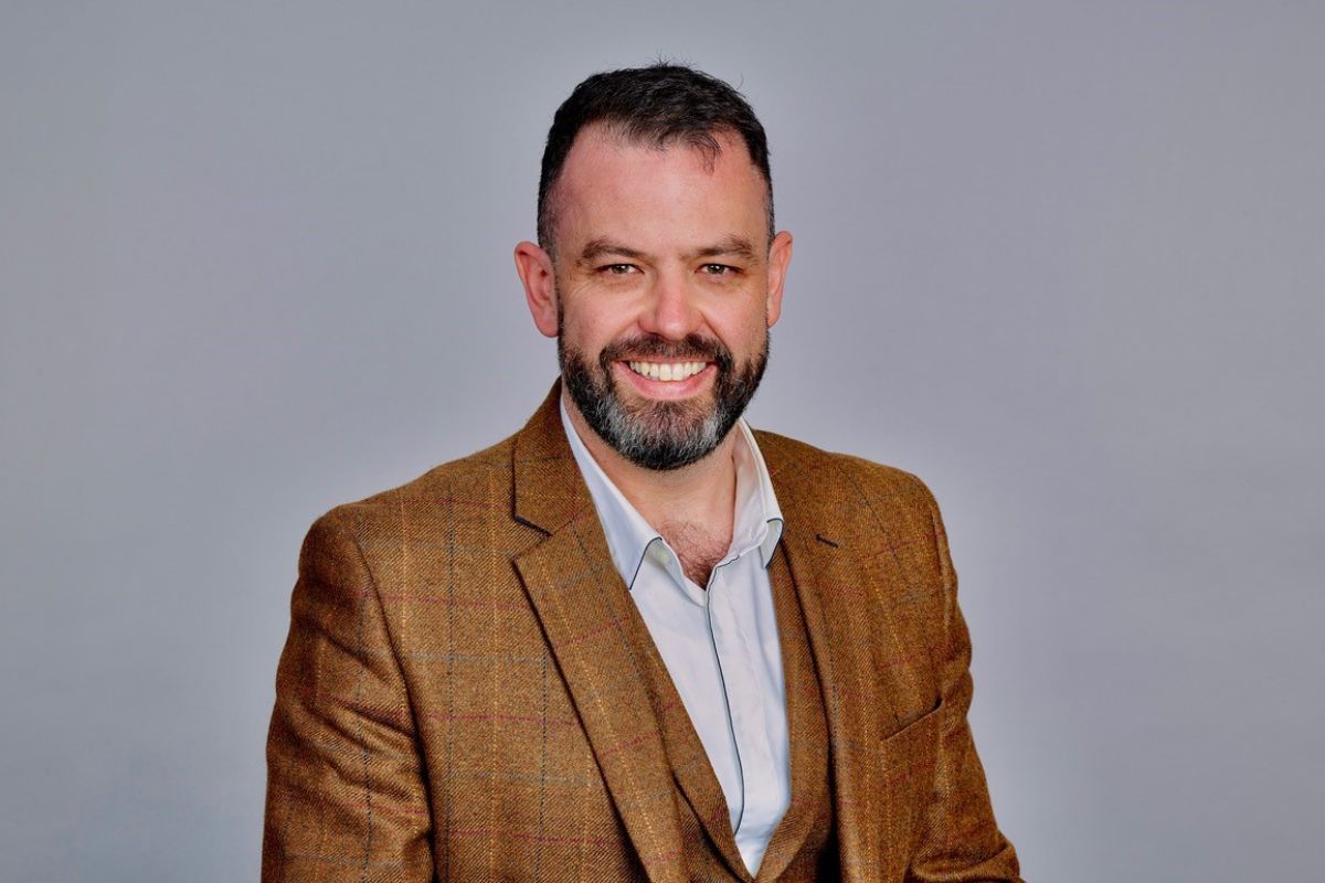 unlocknetzero's tweet image. Stephen Crowther, key account director at @WatesGroup reflects on the net zero transition for the higher education sector and examines how retrofit lessons can be learnt from across the property sector to help university estates decarbonise bit.ly/49PcCBY #learnfromdoing