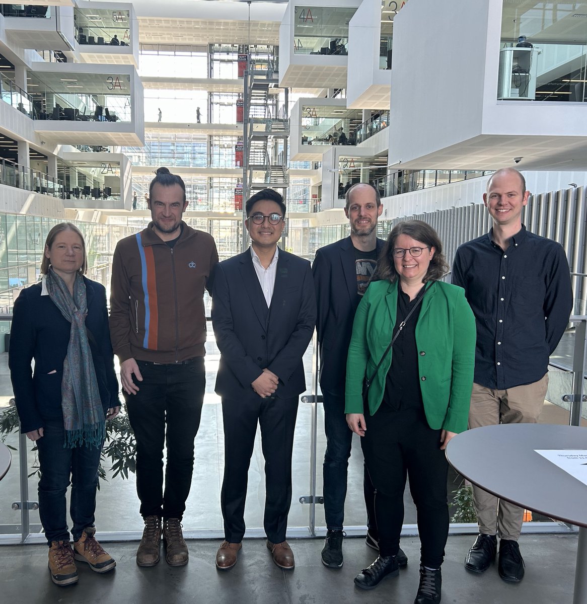 Mike Zhang 🦋 tweet media