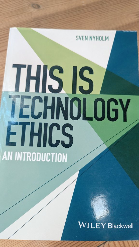 Martin Meyer tweet media