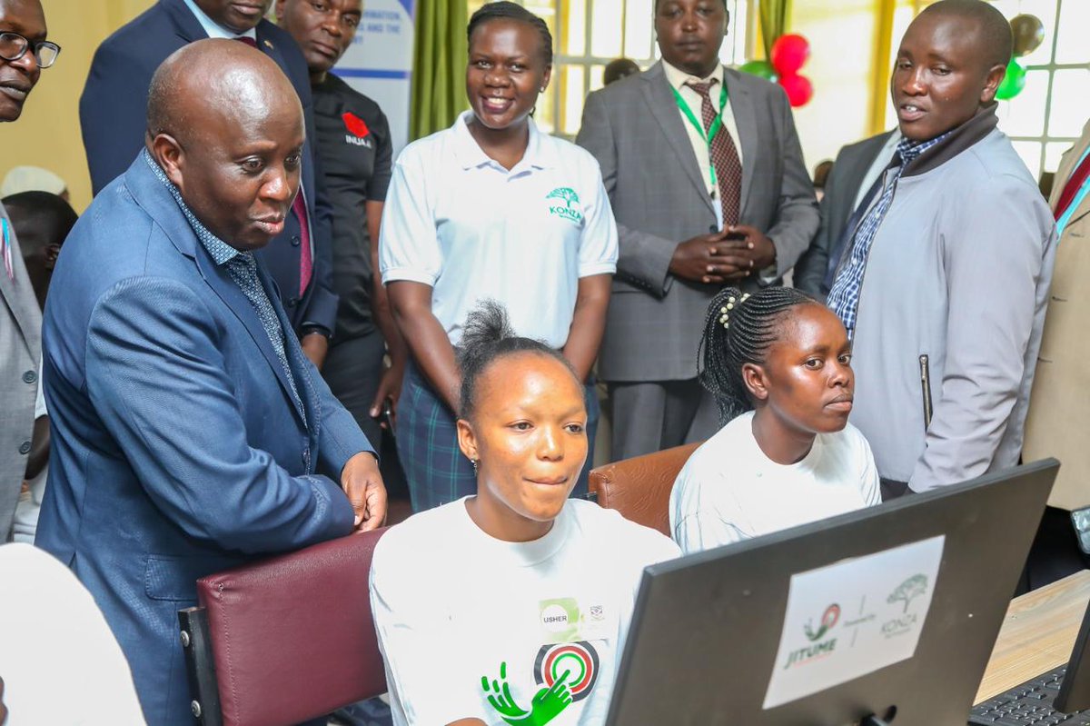 Shedrack_KE's tweet photo. Nandi County is ensuring that their youths become more exposed to technology. #FinyaComputerDollarItoke
JitumeLaunch Taptengelei https://t.co/6Hs3QcYrNJ