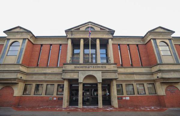 Excited to be spending the day with the Liason &amp; Diversion service today at Leicester Magistrates Court! 

<a href="/LPTnhs/">Leicestershire Partnership NHS Trust</a> <a href="/LeicsNursing/">MSci Nursing with Leadership @uniofleicester</a> #studentnurse