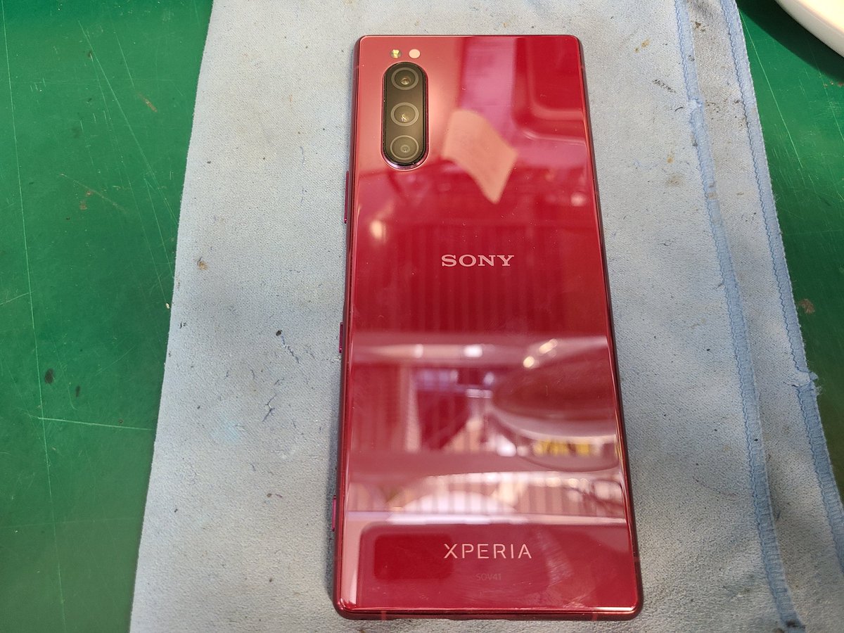 smartmax_repair's tweet photo. #Xperia5 #SOV41
バッテリー劣化交換修理のご依頼です!いつも当店をご利用頂き誠にありがとうございます🙇
減りが早く持ちが悪いとの事😵外観では分かりませんが2~3年経過したバッテリーは何かしらの不具合が出てもおかしくはありません‼️
新品バッテリーに交換して修理完了です✨
#スマートまっくす https://t.co/hwd80vT7Mj