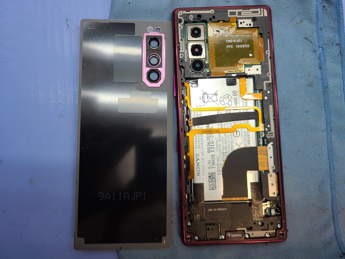smartmax_repair's tweet photo. #Xperia5 #SOV41
バッテリー劣化交換修理のご依頼です!いつも当店をご利用頂き誠にありがとうございます🙇
減りが早く持ちが悪いとの事😵外観では分かりませんが2~3年経過したバッテリーは何かしらの不具合が出てもおかしくはありません‼️
新品バッテリーに交換して修理完了です✨
#スマートまっくす https://t.co/hwd80vT7Mj