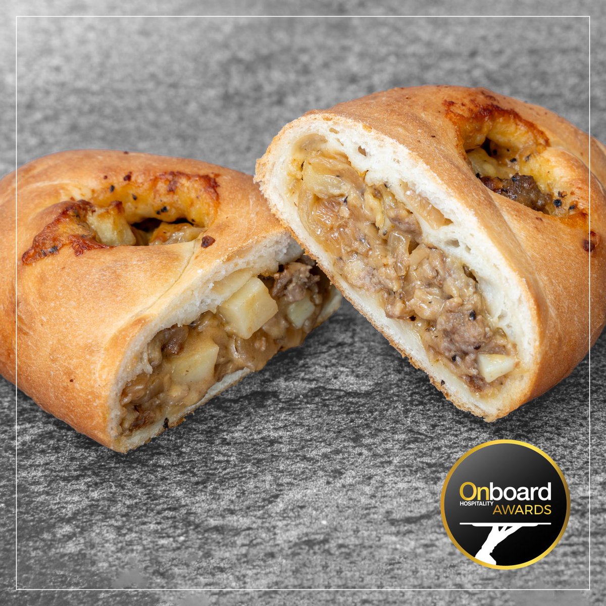 En Route International tweet media