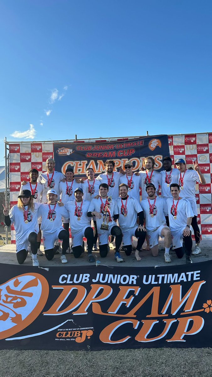 PoNY wins Dream Cup. PoNY loves Dream Cup.