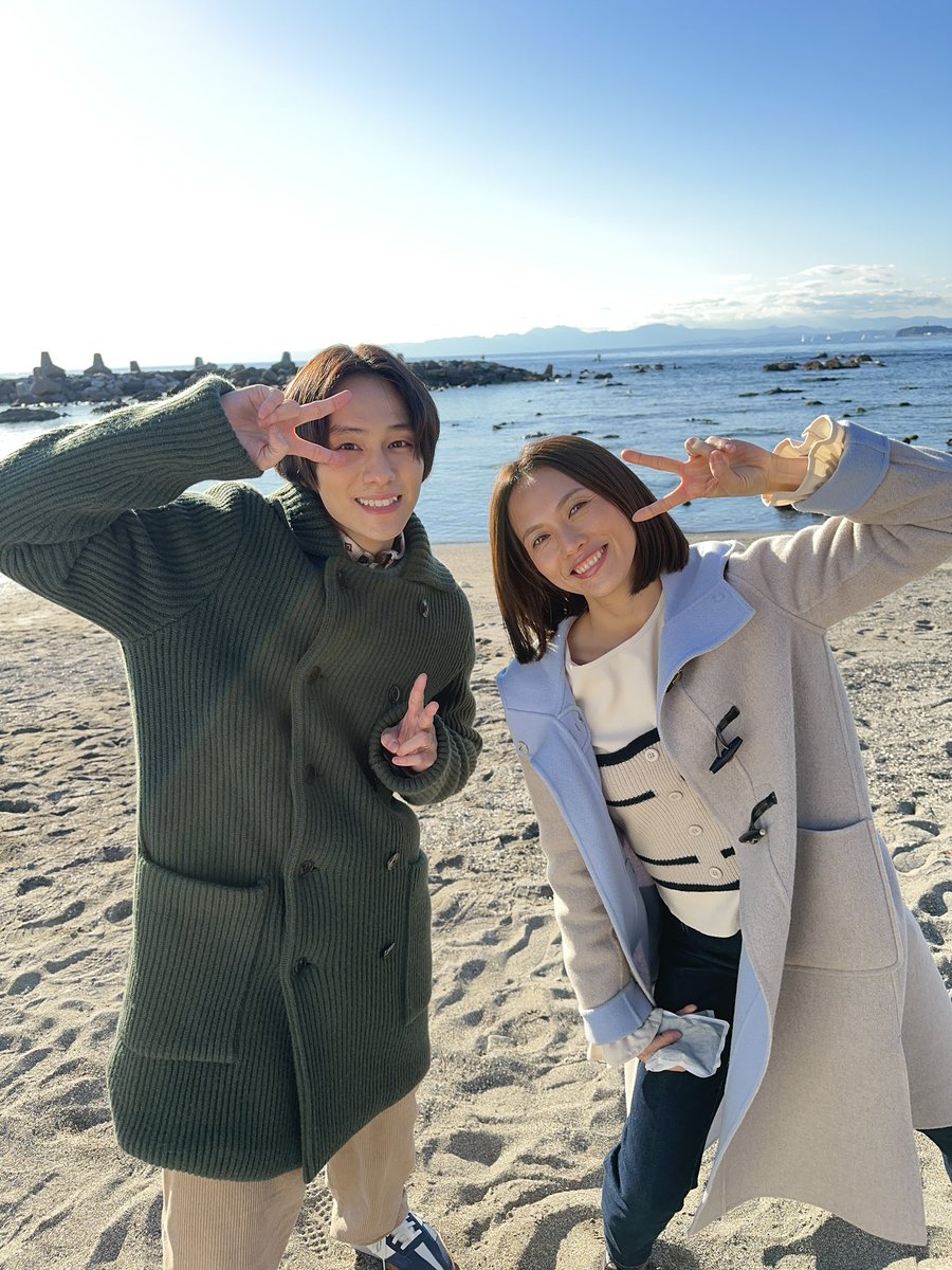 #BSTBS ドラマ『 #夫婦の秘密 』🌹🥀

野山穂花役 #臼田あさ美 さんと
小野寺真白役 #山下幸輝 さんの
オフショットです📸🤍

最終話 #TVer 配信中🕊 
tver.jp/episodes/ep39i…

Netflixでも全話配信しています✨
netflix.com/jp/title/81750…

#TheSecretsoftheMarried