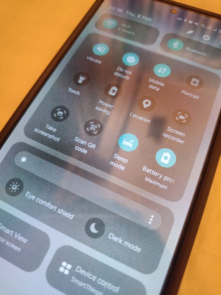 technoguy545's tweet image. We deserve transparency, Samsung! What's causing this &amp;amp; how will it be resolved? 

Retweet to spread awareness and share your experience if you're affected.

#GalaxyS24Ultra #ScreenIssue #GalaxyS24    #Samsung #OneUI6