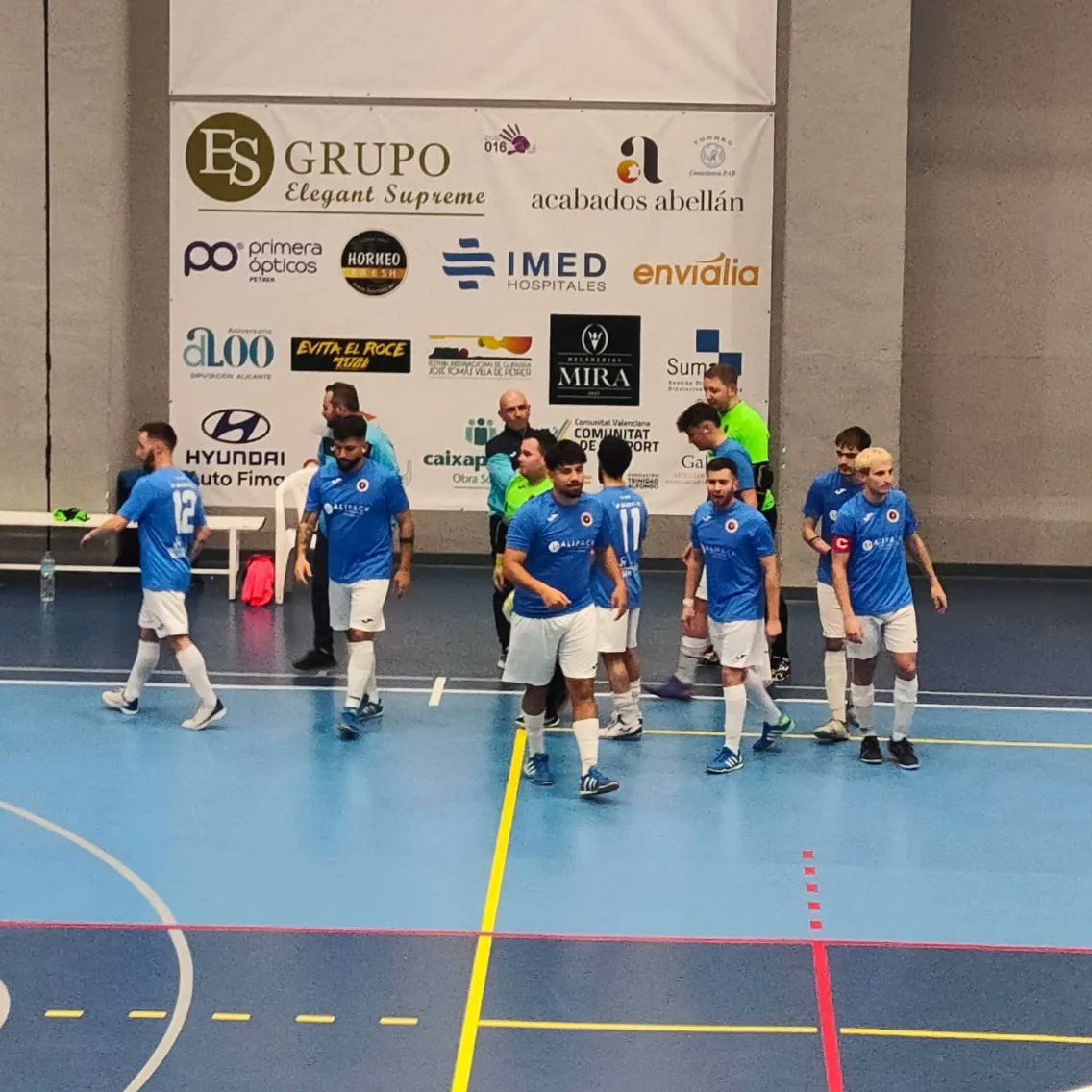 𝙁𝙀𝙎𝙏Í𝙉 𝙂𝙊𝙇𝙀𝘼𝘿𝙊𝙍 𝙀𝙉 𝙋𝙀𝙏𝙍𝙀𝙍

✅ El CFS Castillo de Biar doblega por 5️⃣-🔟 al CFS Petrer en un encuentro marcado por la gran capacidad anotadora de los protagonistas.

🔄 Una primera mitad con alternancias en el marcador nos emplaza a un segundo período muy