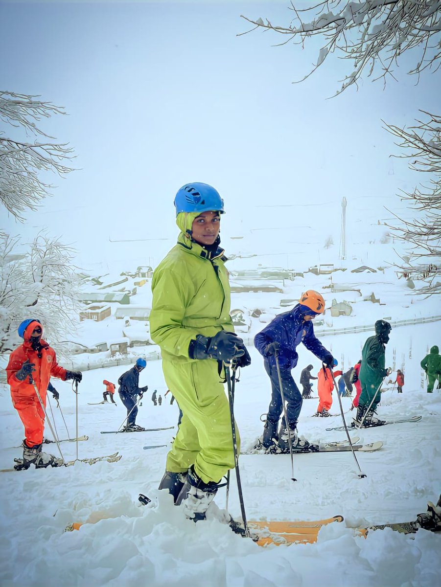 NCCRockfort's tweet photo. 2 Tamilnadu Battalion NCC Tiruchirappalli,  SW Cdt Gokulavarshini of UDC College, Trichy successfully completed the Basic Snow Skiing Course at Jawahar Institute of Mountaineering &amp; Sports,  Nuwan, J &amp; K from 22 Feb to 06 Mar 24. https://t.co/47IhrzggCM
