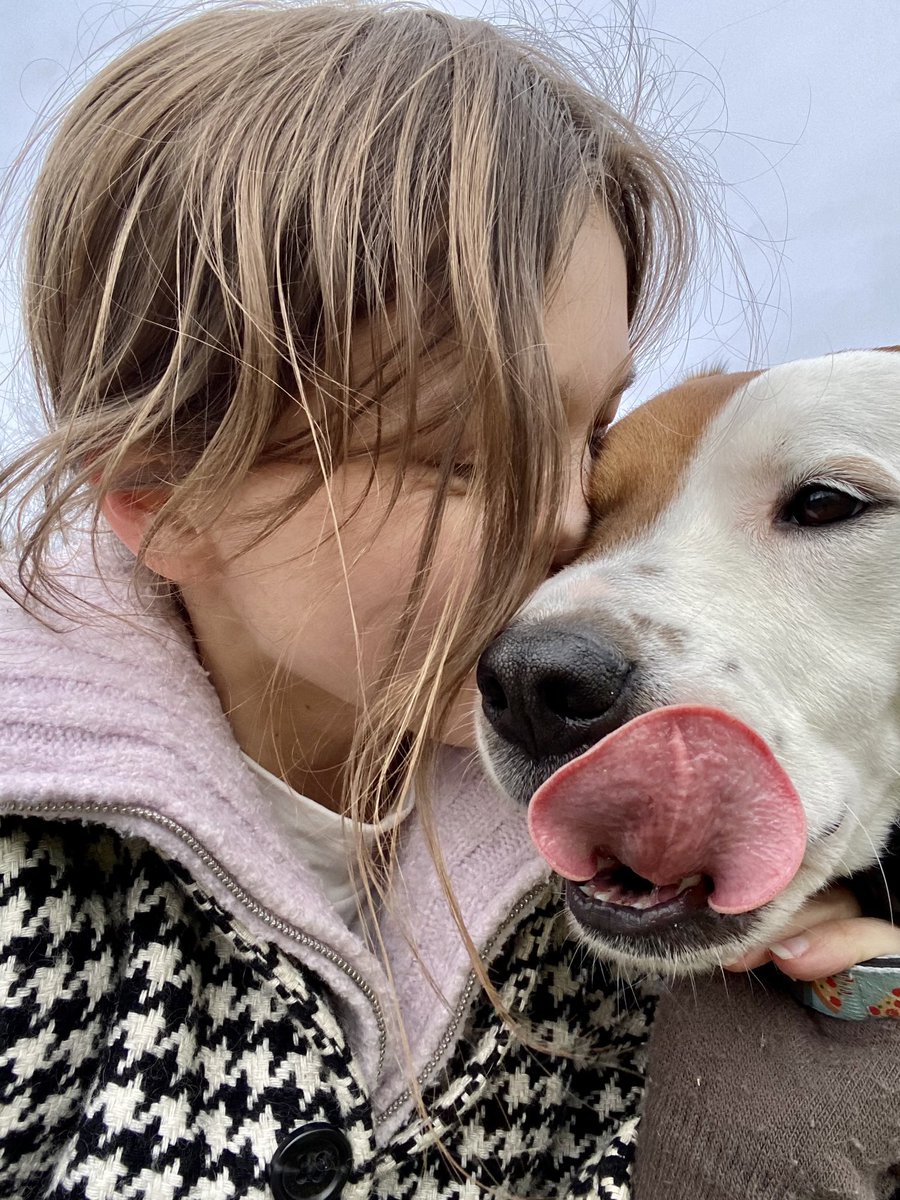 If you pray, please pray. 💔On Friday, I took my dog to the vet for bad teeth. 

When the vet walked in, I never imagined she would tell say —  he has the most rare Lyme disease, instead. He’s has months at most. 💔

This level of broken shouldn’t exist. #dogs #pray