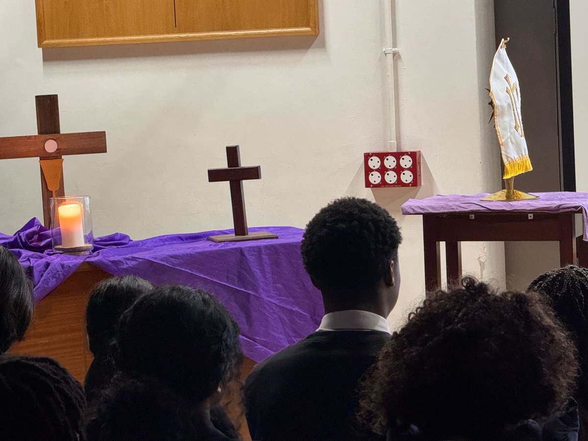 As part of the school’s Lenten preparation, Deacon Diego introduces the sacrament of reconciliation to our Sixth Form.