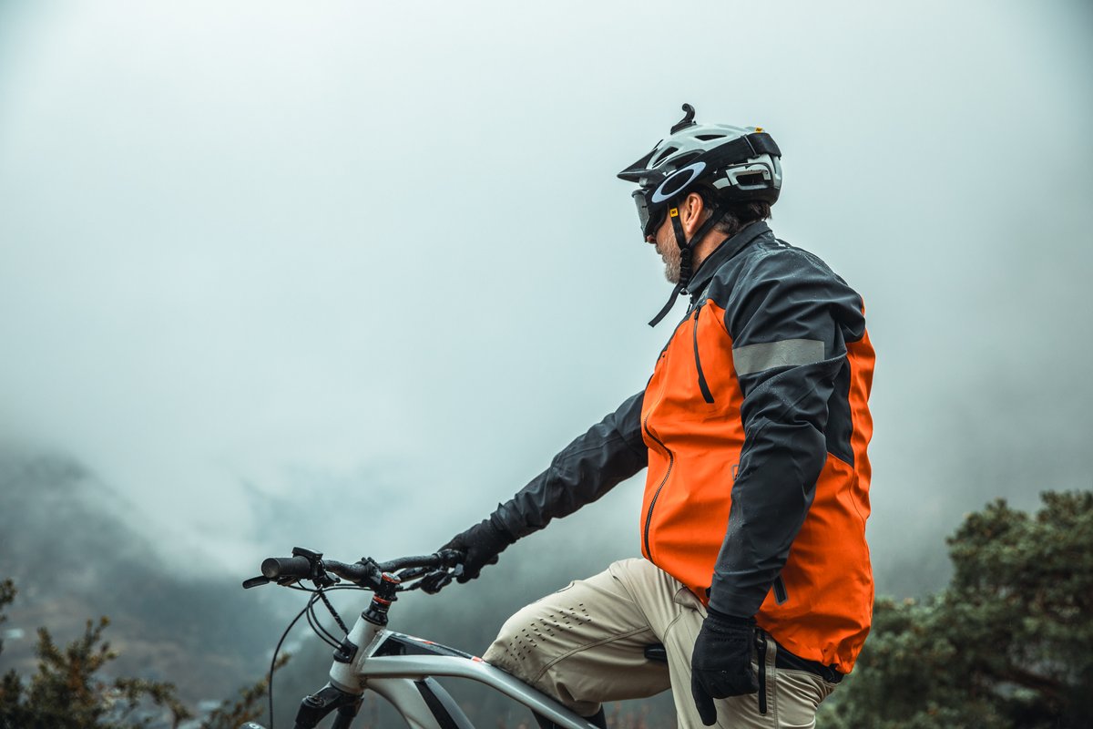 Enjoy your ride (and clean) wherever it might be!

#BikeCare #BikeMaintenance #MondayMotivation