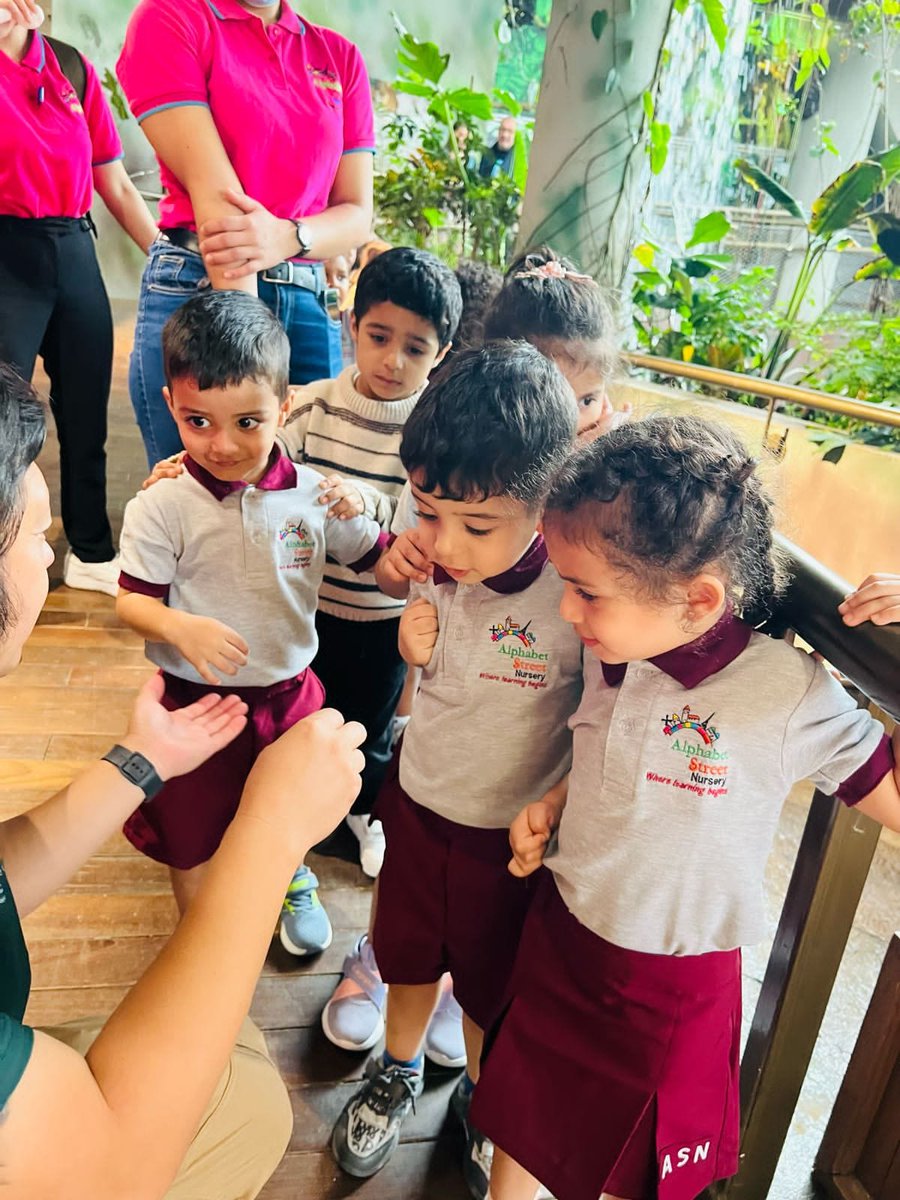 ASN to Green Planet Dubai…
.
.
.
.
.
#green #greenplanet #dubai🇦🇪 #fieldtrip #wonderful #memories #bestnursery #dubainursery #funtrip #exploring #exploringanimals #variety #jungle #zoo #dubainature #wonderdubai