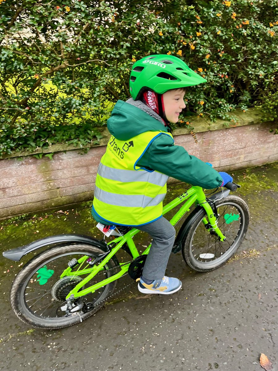 You’re never too young (or too old) to cycle to school! Finn, age 5, from Belfast loves cycling to school. Why? Because it’s ‘fun and fast’, he says! Join Finn and hundreds of schools across NI for the #BigWalkAndWheel starting today!