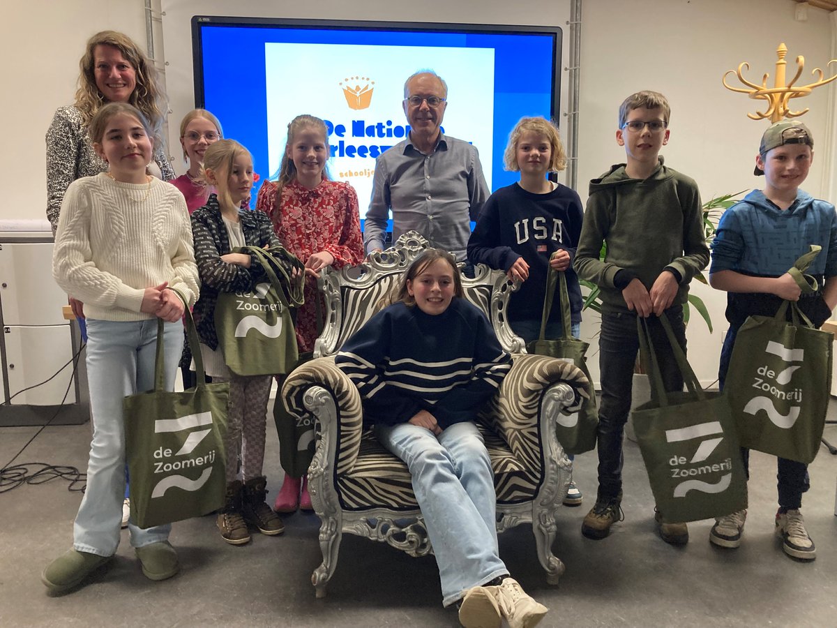 Wij wensen Femke en Puck, de winnaars van de Nationale Voorleeswedstrijd 2024 in Rheden en Renkum, vandaag veel succes met de regionale finale! Zet 'm op 🎉 dezoomerij.nl/nieuws-agenda/…