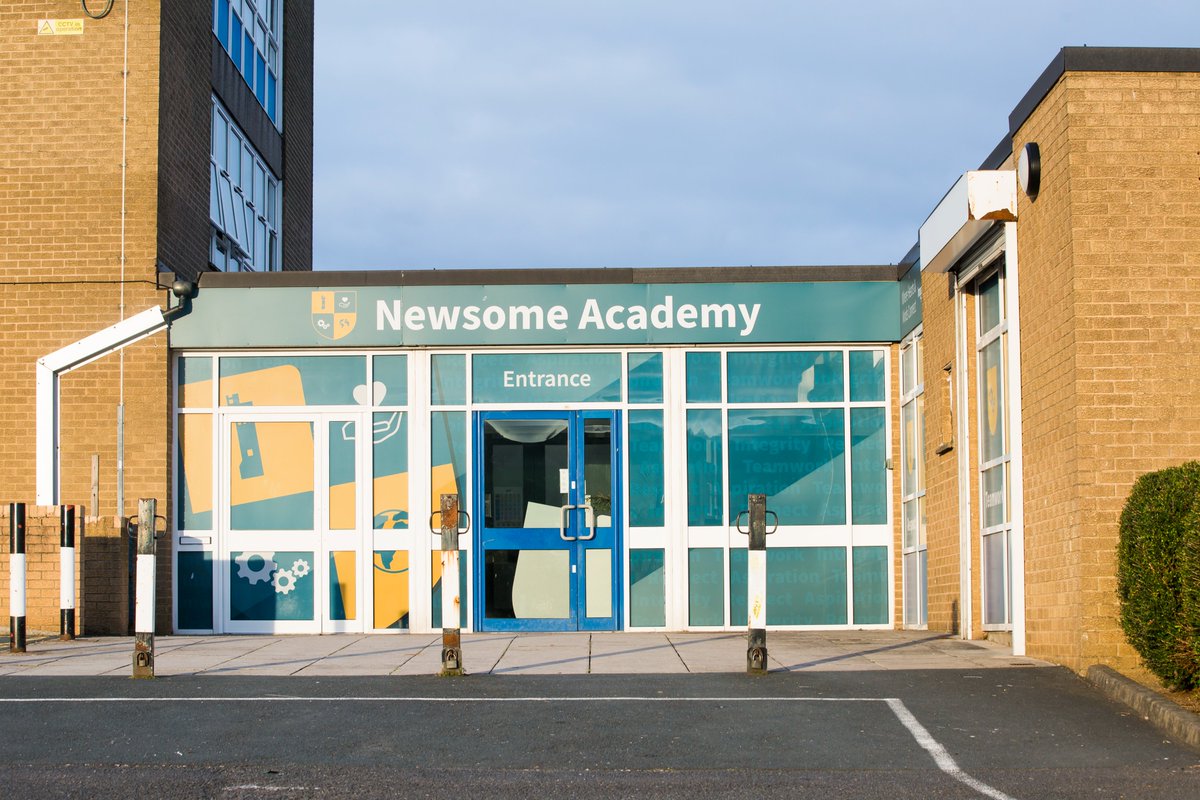 Another great article published by <a href="/yorkshirelive/">YorkshireLive</a> about the amazing #ofsted results from <a href="/NewsomeAcademy/">Newsome Academy</a>  examinerlive.co.uk/news/west-york…