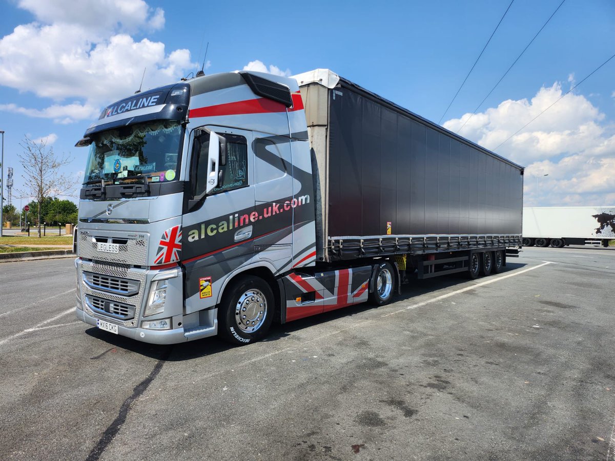 Calling all drivers ‼️ Send in your pictures of Alcaline trucks new or old to be featured on our socials 📸