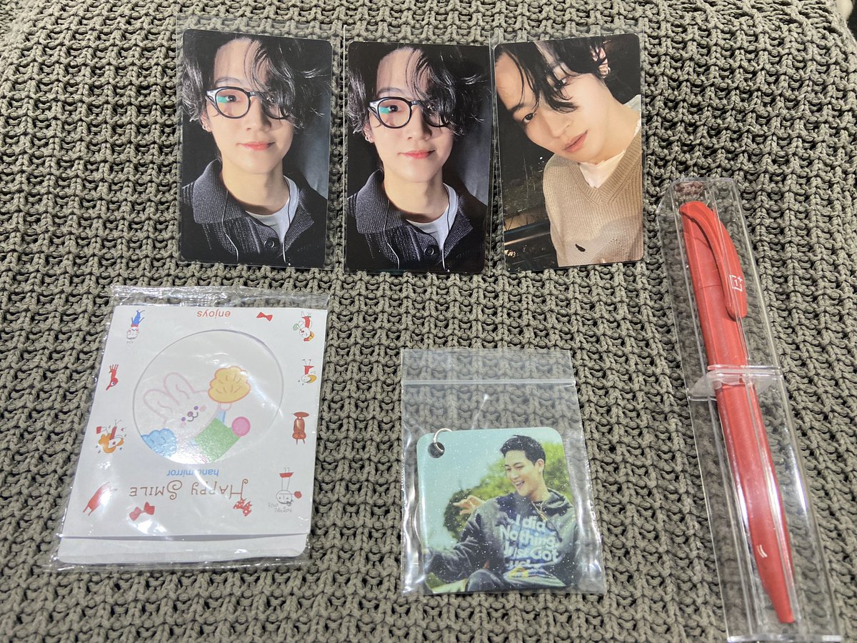 AboutJaebeomie's tweet photo. ได้รับการ์ดแล้วค่ะ 
ขอบคุณสำหรับของแถมนะคะ 

#LimminR_Review https://t.co/gWVuLcFBH5