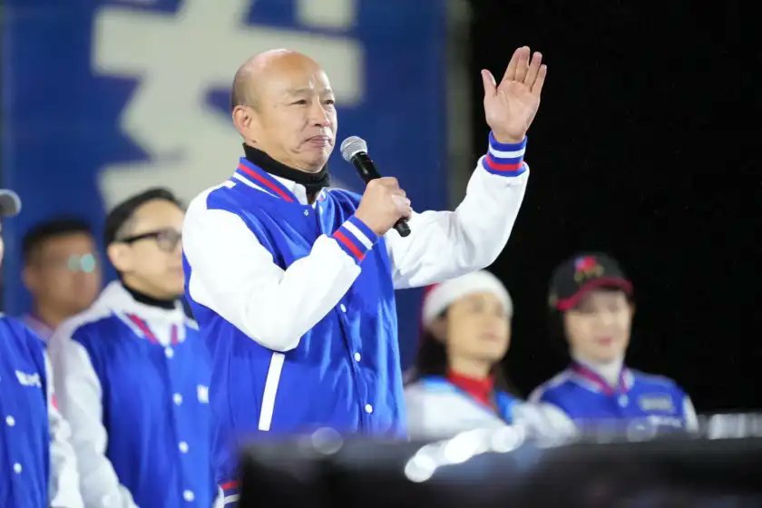 HAN KUO-YU – TAIWAN’S ONLY POPULIST? 11 March 2024 Adrian Chiu Democracy, Elections, Politics Leave a comment Written by Frédéric Krumbein. Image credit: 韓國瑜/ Facebook. Read more at taiwaninsight.org/2024/03/11/han…