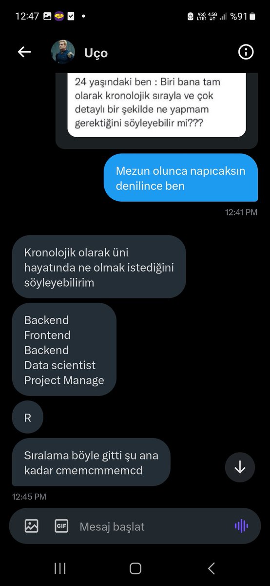 pzolia's tweet photo. Ya hepsini olup tarih yazıcam ya da kpssye girip tarih olucam https://t.co/EU4k9ZMc8X