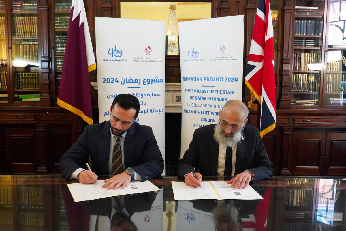 The Embassy of Qatar in London and @IslamicReliefUK join hands to support vulnerable communities in the UK during Ramadan. The partnership strives to aid families facing hardship as part of the Ramadan food drive which will distribute food parcels & cooked meals across the UK.