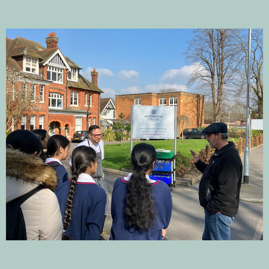 Last week, as part of <a href="/NWC_Catering/">NWC Catering</a>'s Beyond Education programme, students prepared 100 meals for <a href="/ECNChurch/">Emmanuel Church</a>.

<a href="/JonWhitmarsh/">Jon Whitmarsh</a> Picked up the meals and told students about the impact the meals will have upon people in our local community👩🏽‍🍳#NWCcommunity #beyondeducation