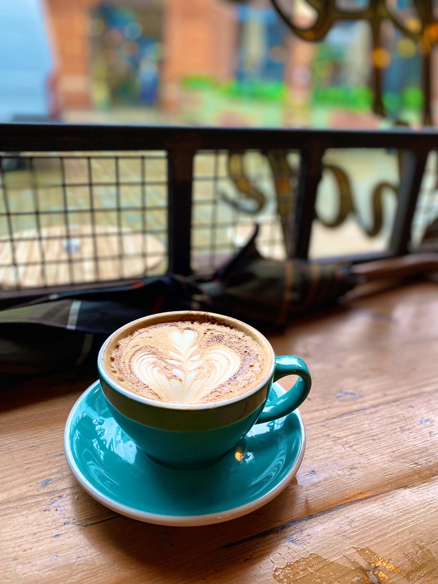 AndyPearson68's tweet image. New 👓 selection today #speccy #mole could not walk past @200Degs