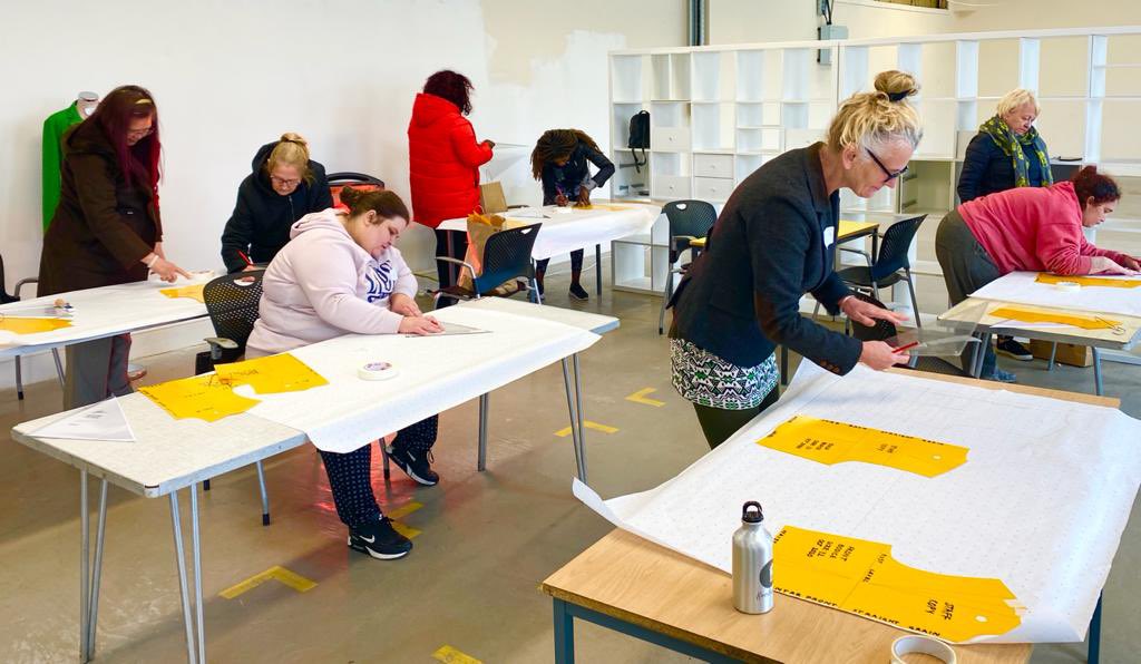 SewSisters_'s tweet image. Come and learn how to pattern cut, classes are on each Wednesday 10am- 2pm #patterncutting #PatternCut  #LearnNewSkills #skills #NewSkills