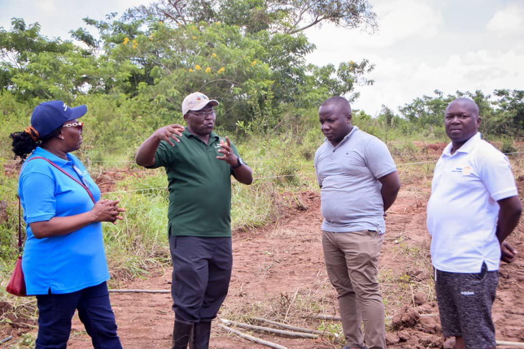 muyomba_edmond's tweet image. With @RotaryEarlyBird #HumbleServant