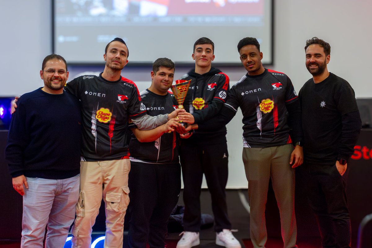 E começam a chegar as primeiras fotografias da LAN COD PT — CHAMPS TOUR!

Obrigado a todos os que nos acompanharam na <a href="/GameStageOeiras/">GameStage</a>!