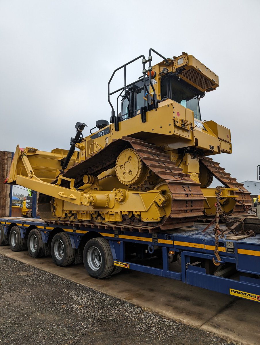 GCEHireFleet's tweet photo. All set & ready to start it's journey to sunny down under!
Happy customer ๐ฆ๐บ๐ค
#gcehirefleet #constructionlife #dozer #InternationalSales https://t.co/i1TLLqWgS6