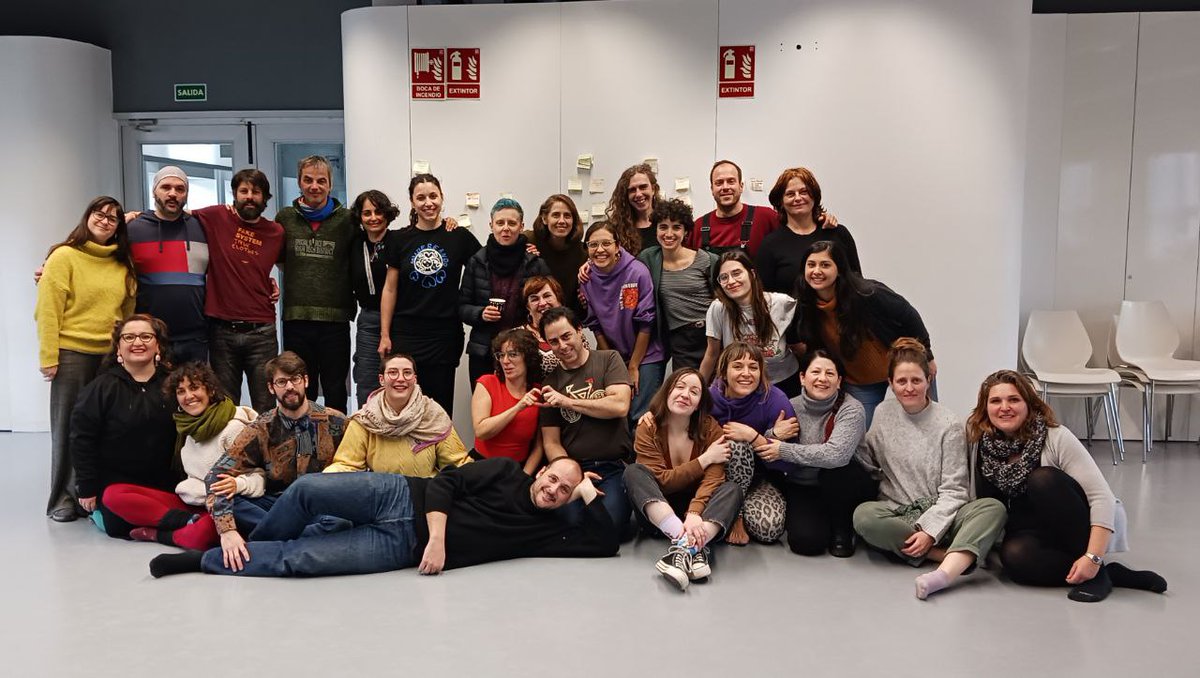 ReaccRed's tweet photo. GRACIAS 💚💜❤️
Gracias infinitas por tanto aprendizaje, debate q nutre e ilumina, cuidados de cuerpo y alma
Gracias por todo el amor q late fuerte y bonito, q nos hace ser, creer y luchar #culturacomunitaria
Así fue #Enredadas #REACC nuestro 3er encuentro presencial en #Murcia https://t.co/g76uAy19QF